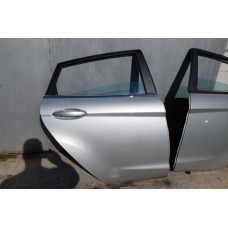 двері задні праві ford fiesta mk7 серебро 01