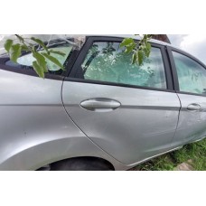 двері задні праві ford fiesta mk7 sedan 