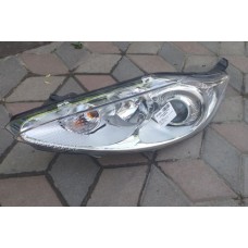 фара ліва лінза fiesta mk7 2008-