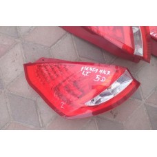 ФОНАРЬ ЗАДНИЙ 2 FORD FIESTA MK7 08-12 8A6113405A 