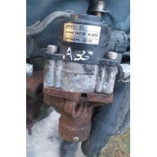 Клапан EGR рециркуляции газов 147104L600 Nissan maxima a33 