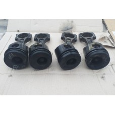 Поршень двигателя 1,9 dci 12010AW303
