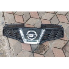 решітка радіатора nissan qashqai j10 2009-