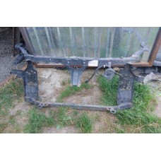 Супорт радіатора 02 Nissan qashqai j10 2006- 62500JD200