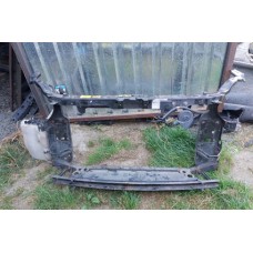 Супорт радіатора 04  Nissan qashqai j10 2006- 62500JD200 