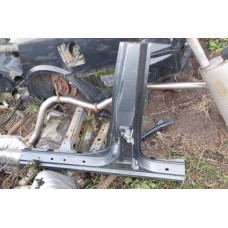 порог лівий nissan almera n16 b10