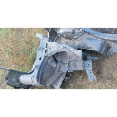 четверть права перед nissan note e11 color b52