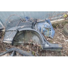 четверть Крило заднє праве  nissan x trail t30 781008H730