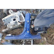 порог з стойкою nissan t30