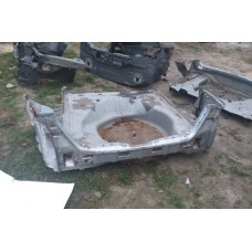 панель задня + корито nissan x trail t31